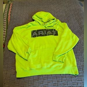 Mens Ariat hooded sweatshirt with kangaroo pocket. XXL